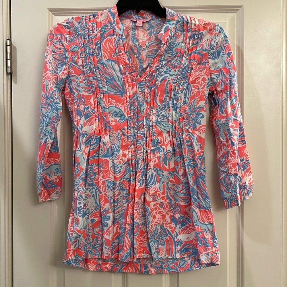 Lilly Pulitzer ladies shirt
